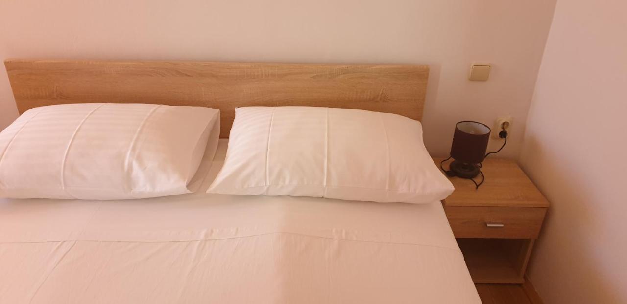 Apartments Pharia Jelsa  Zewnętrze zdjęcie